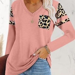 Leopard Print Pocket V-Neck Top | Animal Print Pocket Tee