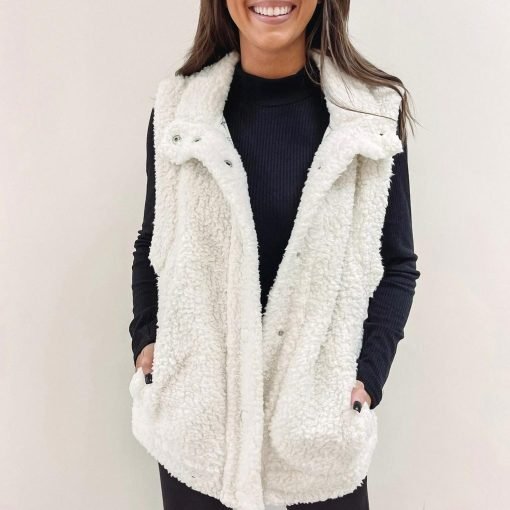 Fuzzy Vest - 画像 (4)